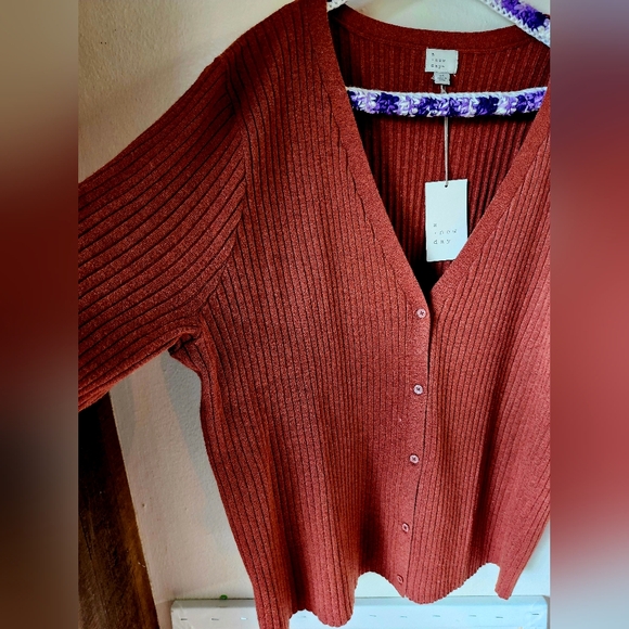 A New Day Cardigan - Picture 2 of 4